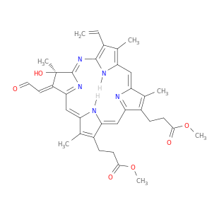 2,21,22,23,24-Pentaazapentacyclo[16.2.1.13,6.18,11.113,16]tetracos-9-ene-10,14-dipropanoicacid, 4-ethenyl-20-hydroxy-5,9,15,20-tetramethyl-19-(2-oxoethylidene)-,10,14-dimethyl ester, (19E,20R)-